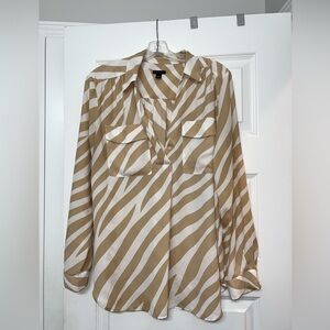 Ann Taylor Zebra Stripe Button‑Down Tunic Blouse – Size L)